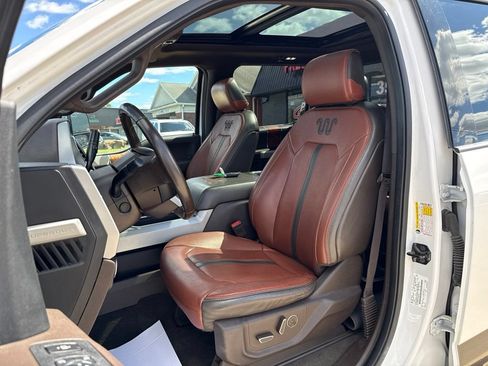 Used 2018 Ford F350 King Ranch w/ King Ranch Ultimate Package AWD/4WD image 2
