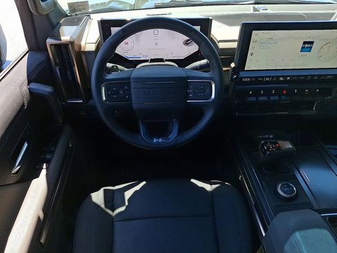 Used 2024 GMC Hummer EV 3X w/ Omega Edition AWD/4WD image 11