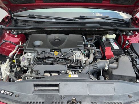 Used 2018 Toyota Camry LE FWD image 26
