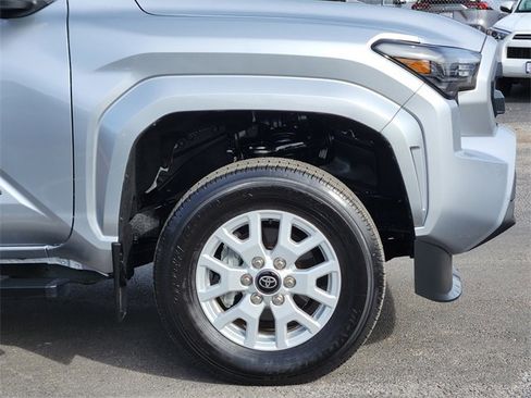 Certified 2024 Toyota Tacoma SR5 image 6