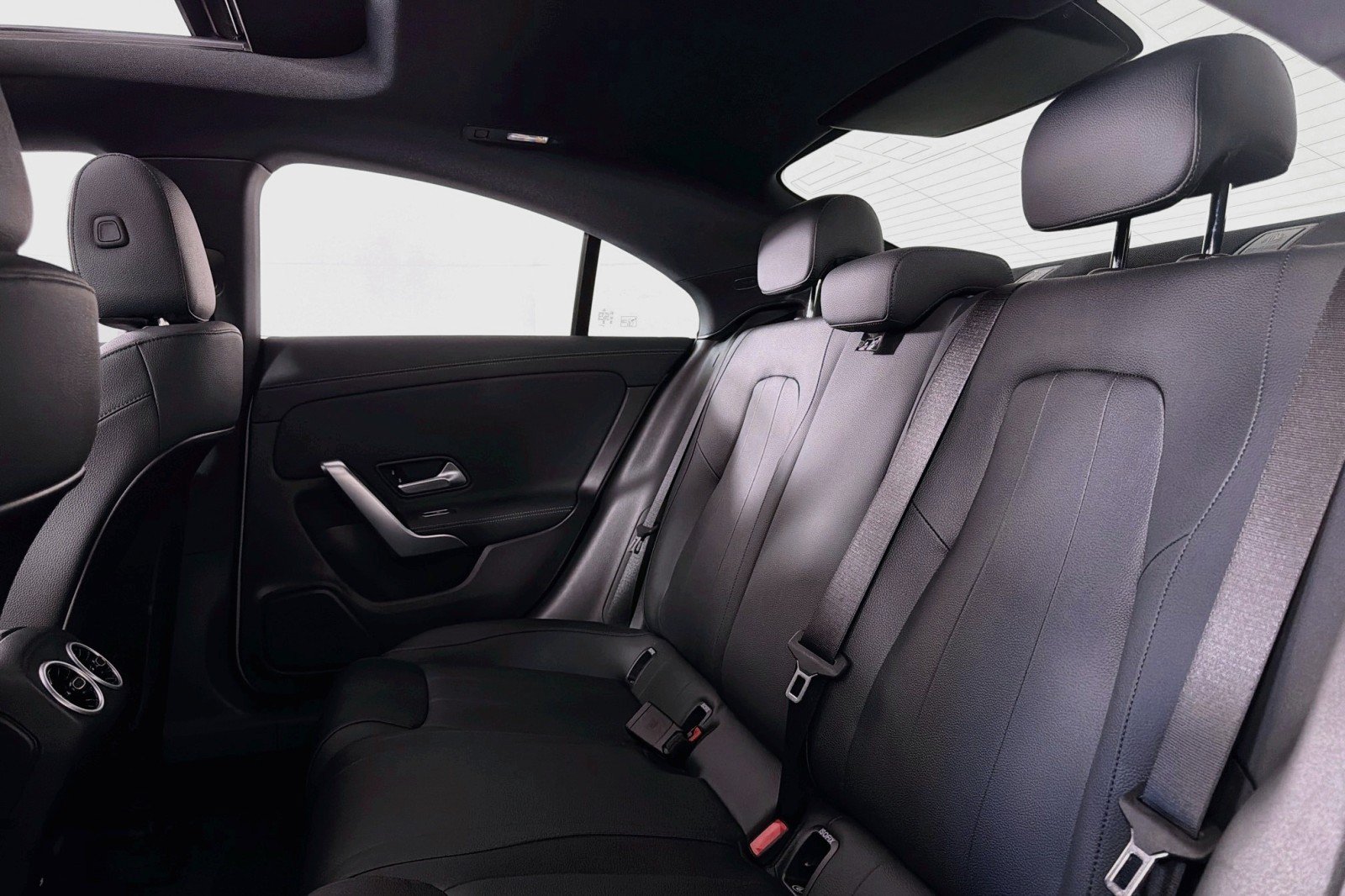 Certified 2026 Mercedes-Benz CLA 250 image 9