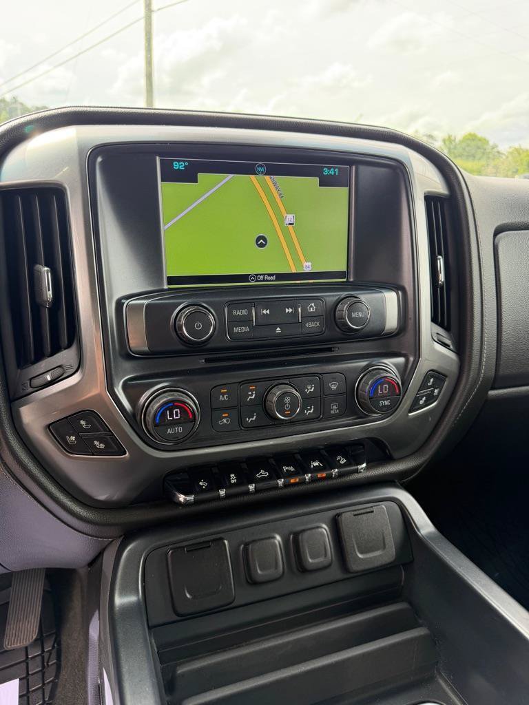Used 2017 Chevrolet Silverado 1500 LTZ Z71 w/ LTZ Plus Package AWD/4WD image 7