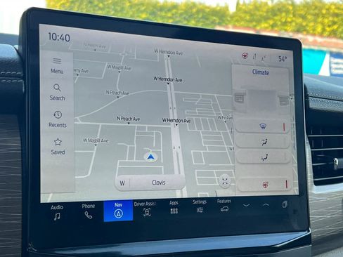 Used 2022 Ford Expedition Limited image 25