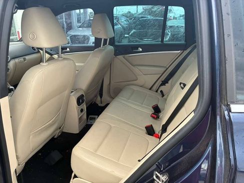 Used 2016 Volkswagen Tiguan R-Line FWD image 6