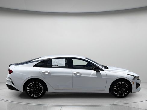 Used 2023 Kia K5 GT-Line w/ GT-Line Premium Package FWD image 2