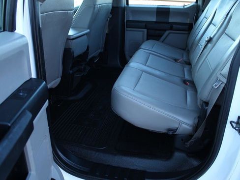 Used 2019 Ford F250 XL w/ Power Equipment Group image 20