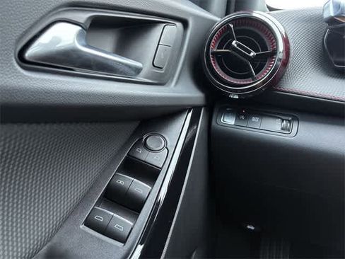 Used 2026 Chevrolet Equinox RS image 38