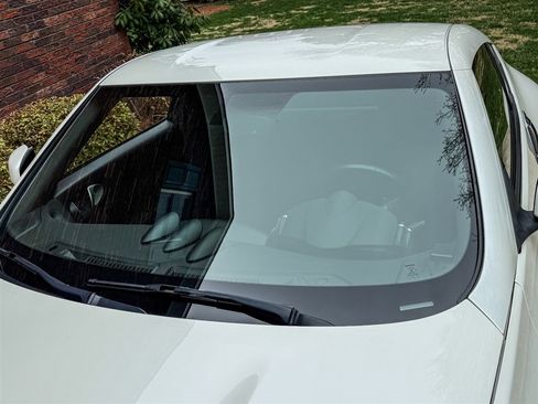 Used 2020 Nissan 370Z Coupe image 15