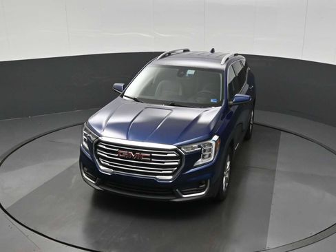 Used 2022 GMC Terrain SLT w/ Tech Package image 12