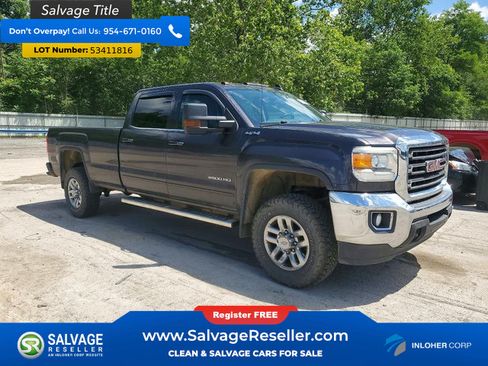 Used 2015 GMC Sierra 2500 SLE w/ SLE Preferred Package AWD/4WD image 5