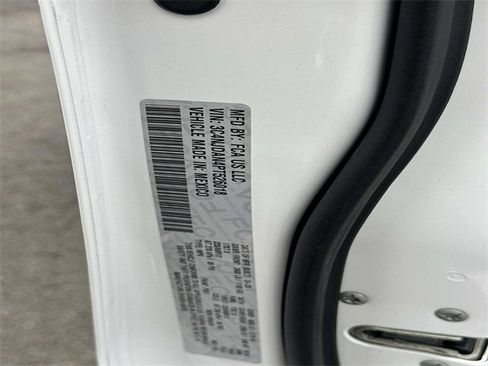 Certified 2023 Jeep Compass Sport image 28