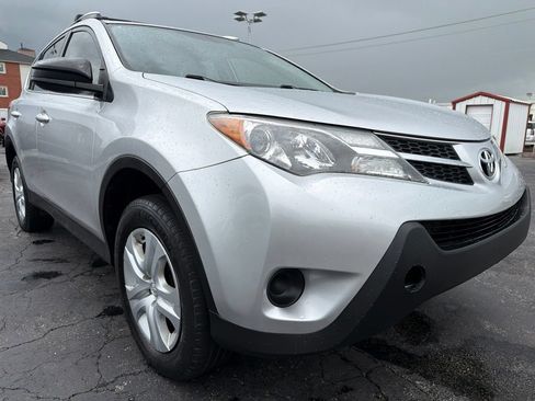 Used 2014 Toyota RAV4 LE FWD image 8