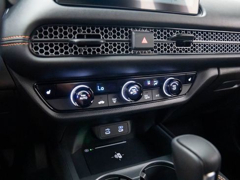 Certified 2026 Honda HR-V Sport image 23