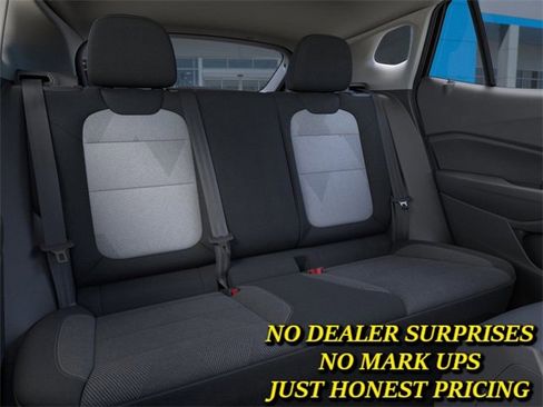 New 2026 Chevrolet Trax LS w/ Driver Confidence Package image 17