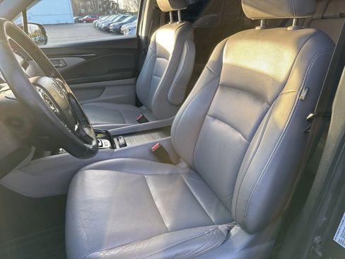 Used 2019 Honda Ridgeline RTL-E image 14