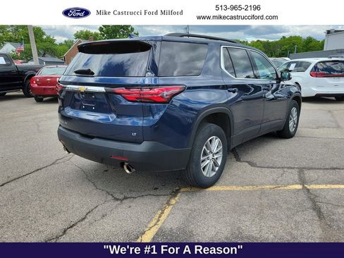 Used 2023 Chevrolet Traverse LT AWD/4WD image 5