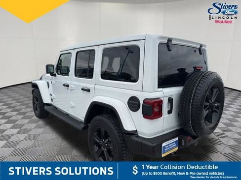 Used 2021 Jeep Wrangler Unlimited Sahara AWD/4WD image 11