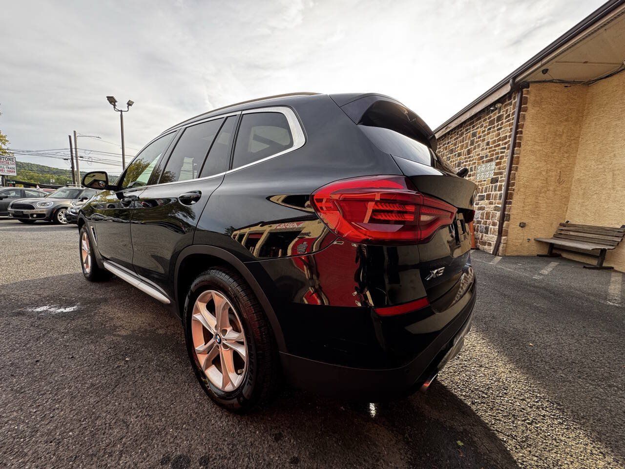 Used 2020 BMW X3 xDrive30i w/ Premium Package AWD/4WD image 4