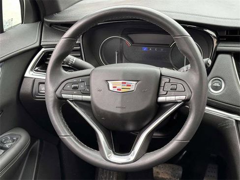 Used 2024 Cadillac XT6 Luxury w/ LPO, Floor Liner Package image 20