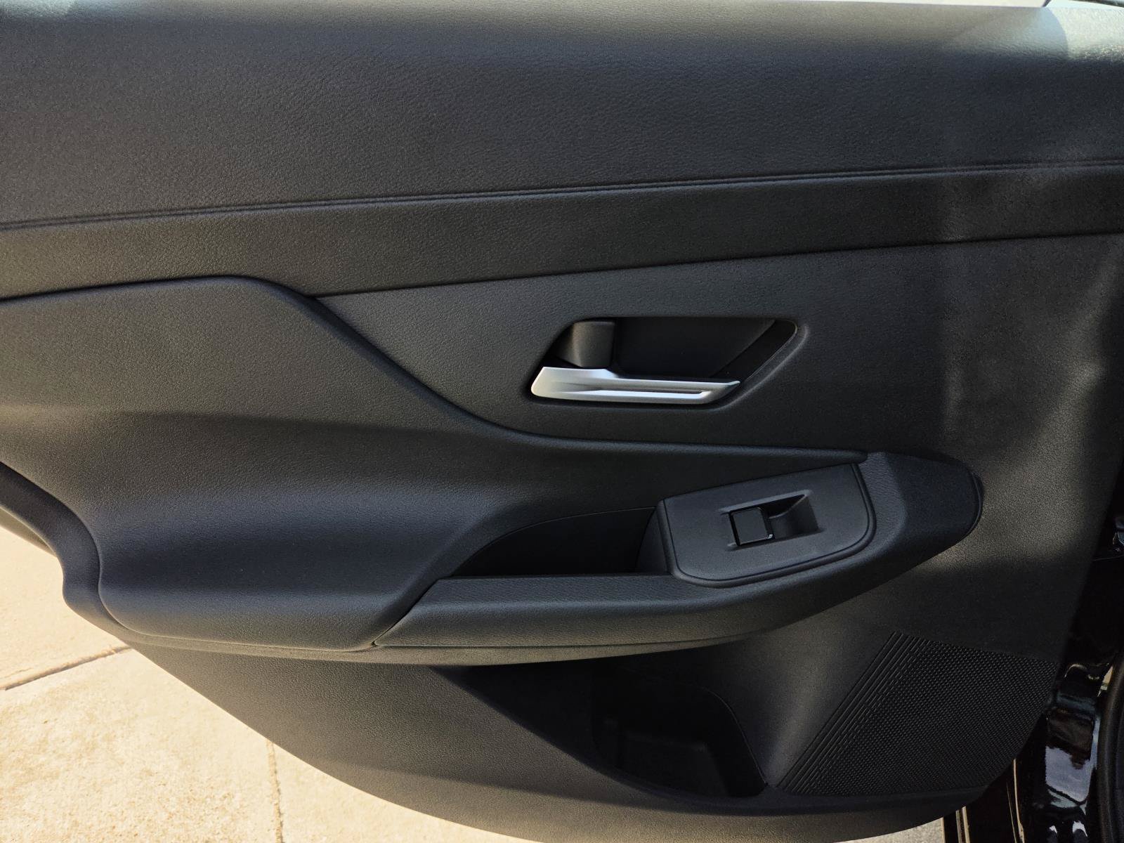 New 2027 Nissan Sentra SV FWD image 11