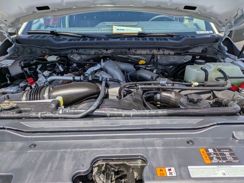 Certified 2025 Ford F250 Lariat AWD/4WD image 35