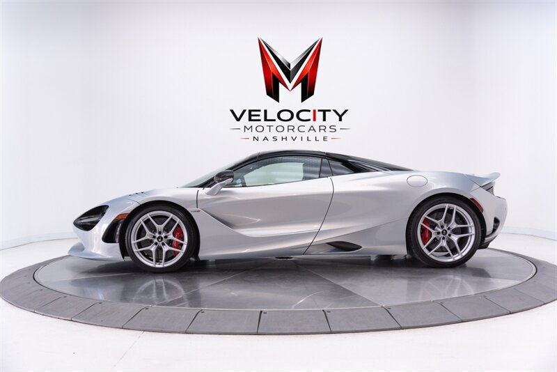 Used 2024 McLaren 750S Spider RWD image 9