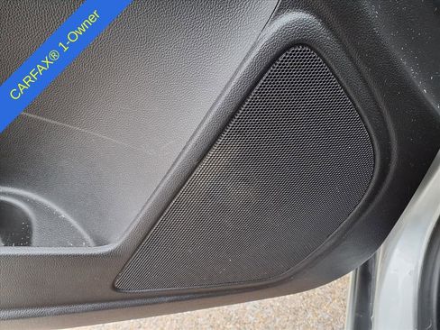 Used 2018 Chevrolet Colorado LT w/ LT Convenience Package image 13