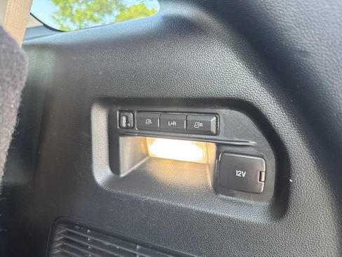 Certified 2020 Ford Explorer Limited RWD image 33