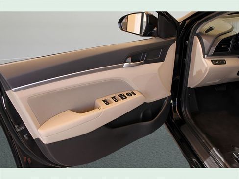 Used 2020 Hyundai Elantra SEL w/ Cargo Package (C1) image 32
