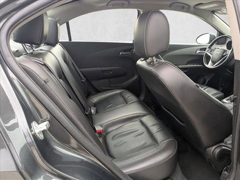 Used 2017 Chevrolet Sonic Premier image 20