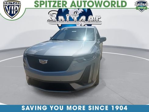 Used 2023 Cadillac XT6 Sport AWD/4WD image 3