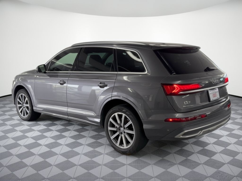 Used 2021 Audi Q7 2.0T Premium w/ Convenience Package AWD/4WD image 3