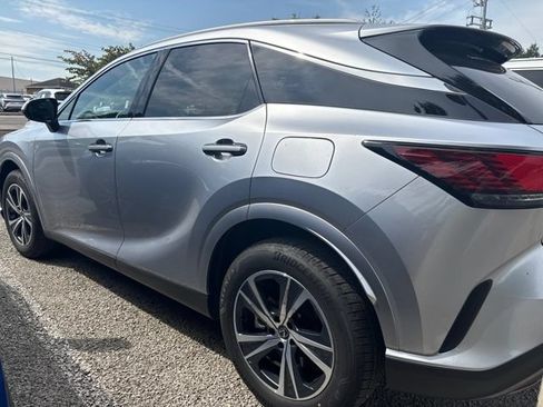 Used 2025 Lexus RX 350 Premium w/ Accessory Package (Z1) FWD image 3