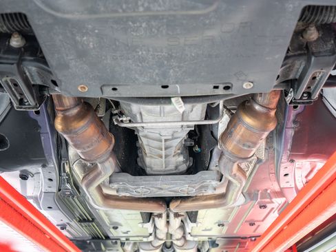 Used 2016 Dodge Challenger SRT Hellcat RWD image 48
