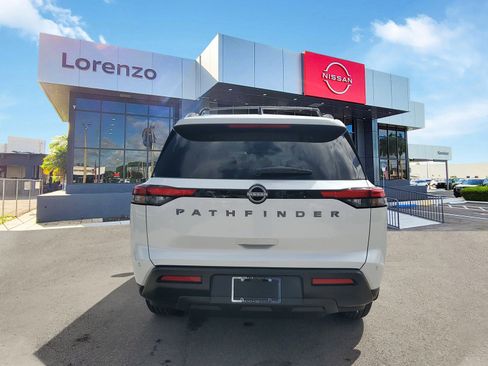 New 2026 Nissan Pathfinder SV image 5