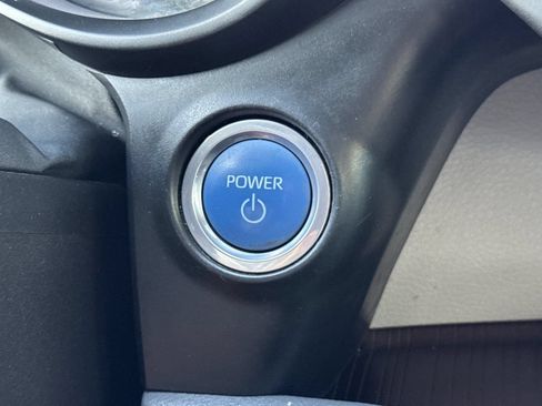 Used 2021 Toyota Sienna LE AWD/4WD image 24