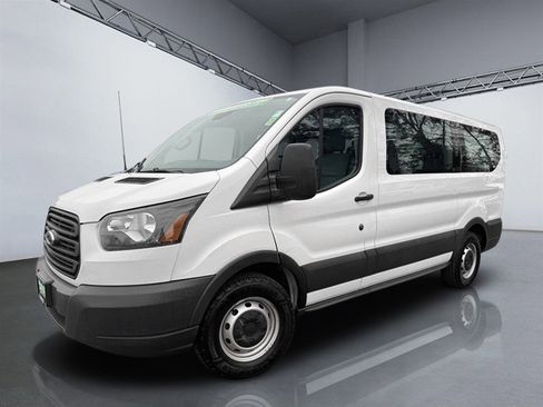 Used 2017 Ford Transit 150 XL image 28