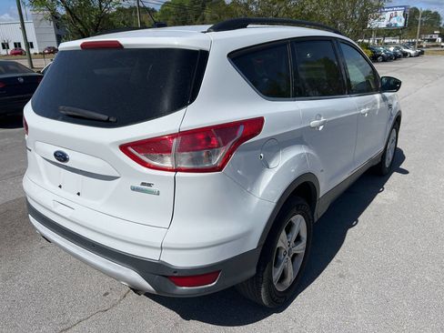 Used 2014 Ford Escape SE w/ Equipment Group 201A image 6