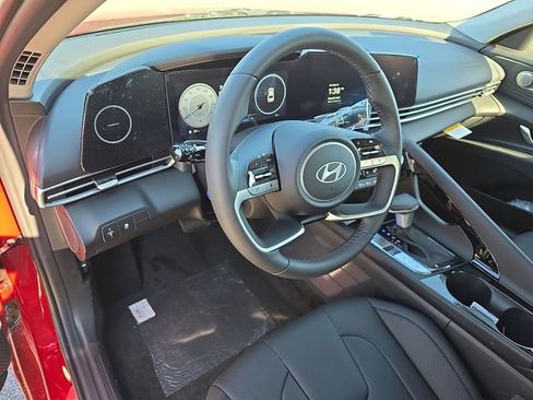 New 2026 Hyundai Elantra Limited FWD image 25