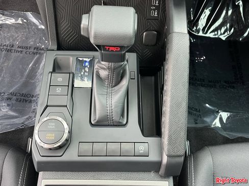 Certified 2026 Toyota Tacoma TRD Sport RWD image 31