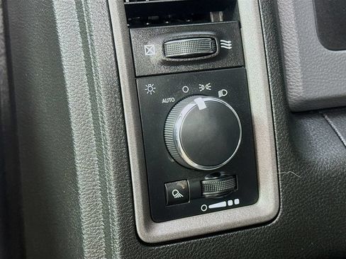 Used 2019 RAM 1500 Tradesman w/ Power & Remote Entry Group RWD image 12