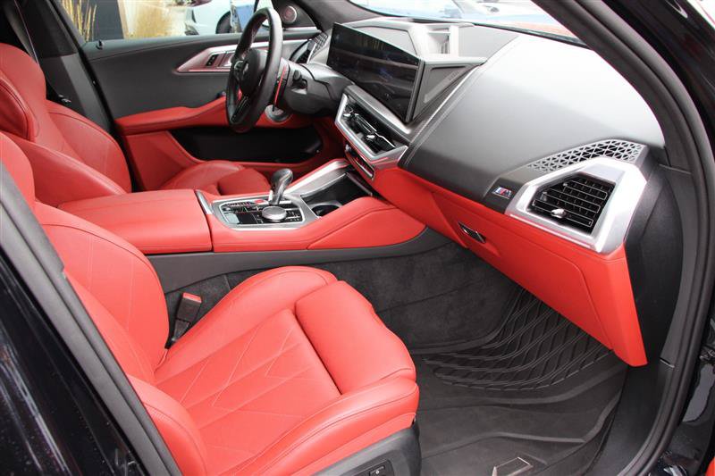 Used 2025 BMW XM AWD/4WD image 12