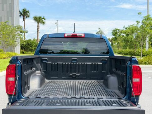 Used 2019 Chevrolet Colorado W/T w/ WT Convenience Package RWD image 12