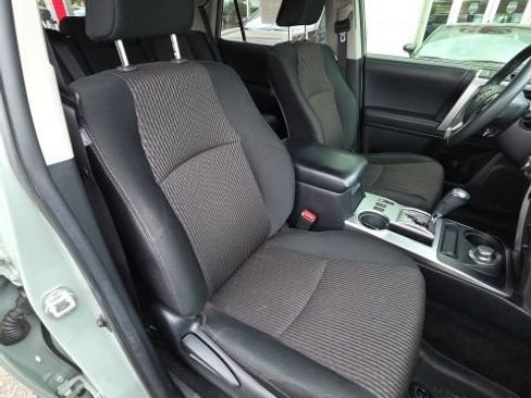 Used 2022 Toyota 4Runner Trail Special Edition AWD/4WD image 22