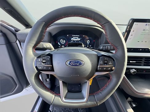 New 2026 Ford Explorer ST-Line w/ ST-Line Street Pack AWD/4WD image 11