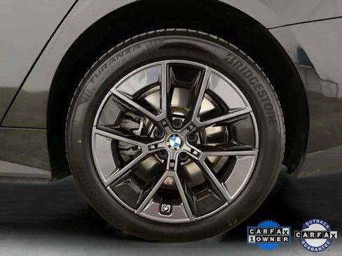 Used 2025 BMW i4 xDrive40i image 29