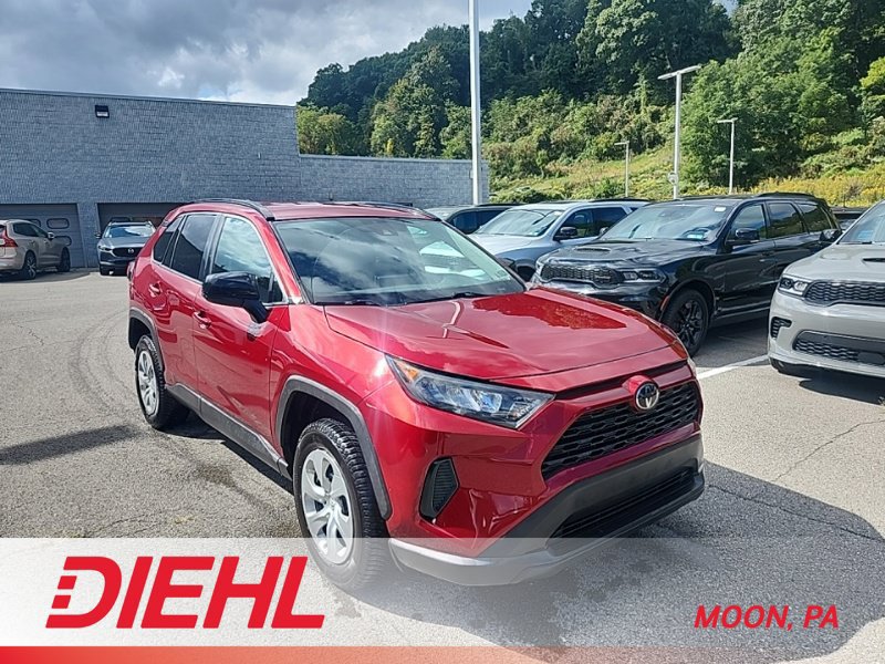 Used 2020 Toyota RAV4 LE w/ All Weather Liner Package FWD image 1