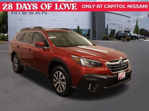 Used 2022 Subaru Outback Premium image 1