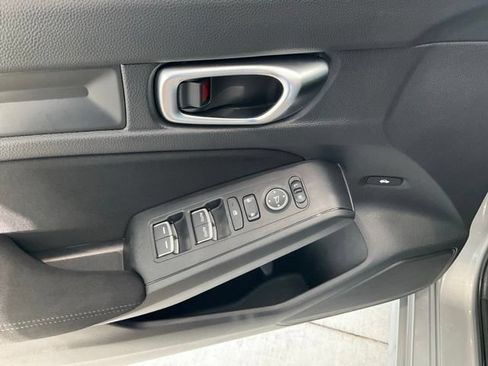 Certified 2024 Honda Civic Sport image 5