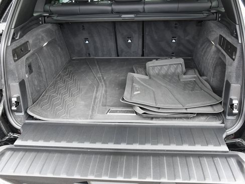 Used 2022 BMW X5 xDrive40i w/ Premium Package image 22